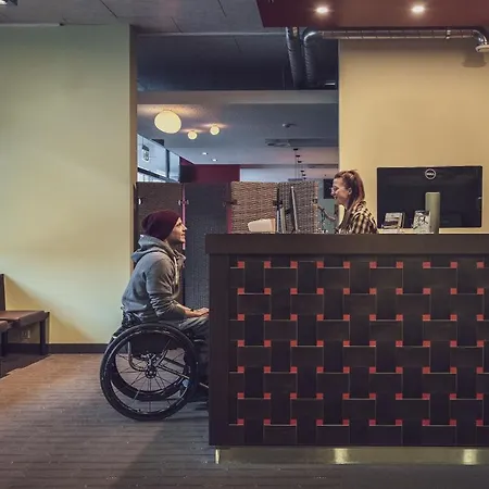 ホテル Ochsen 2 By Mountain 3*