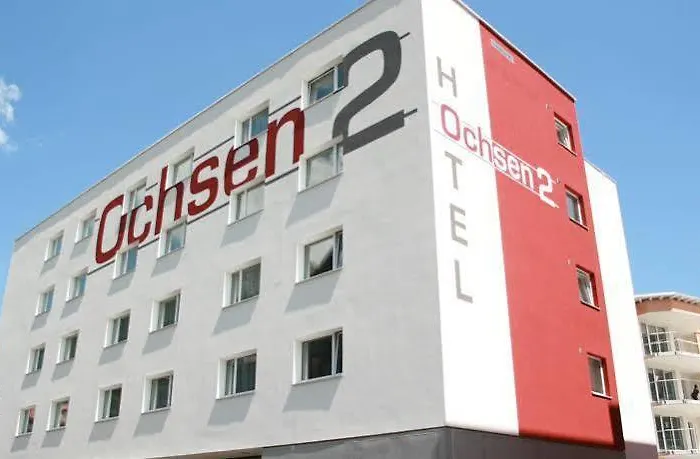 ホテル Ochsen 2 By Mountain