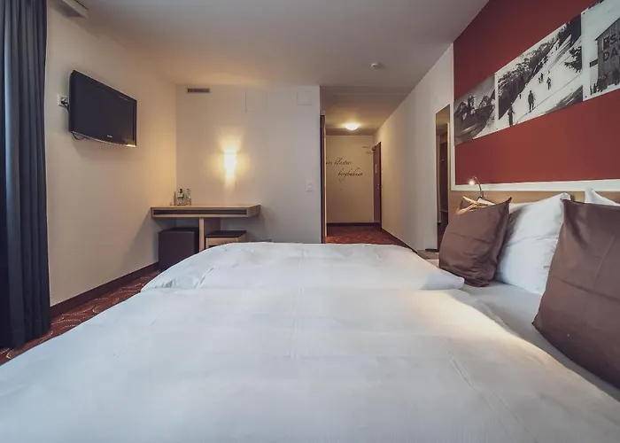 Hotel Ochsen 2 By Mountain Davos